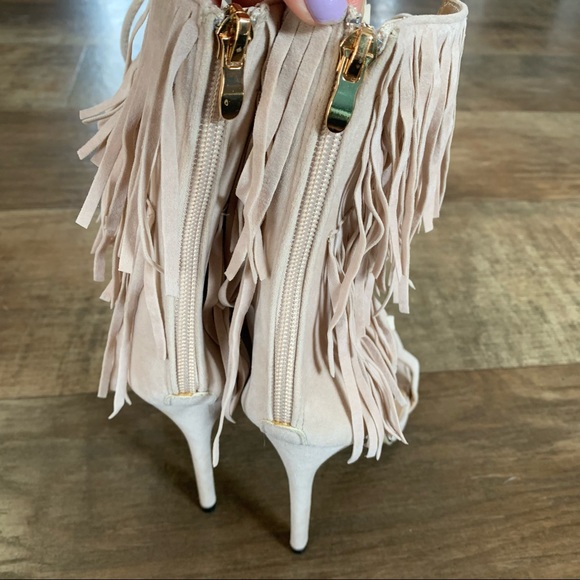 Lace up fringe heels - Picture 2 of 6